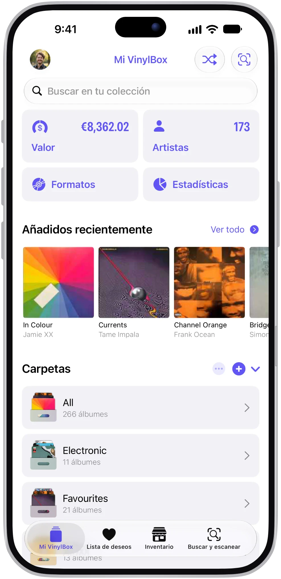 Una colección en VinylBox con carpetas, el valor de la colección y los álbumes añadidos recientemente